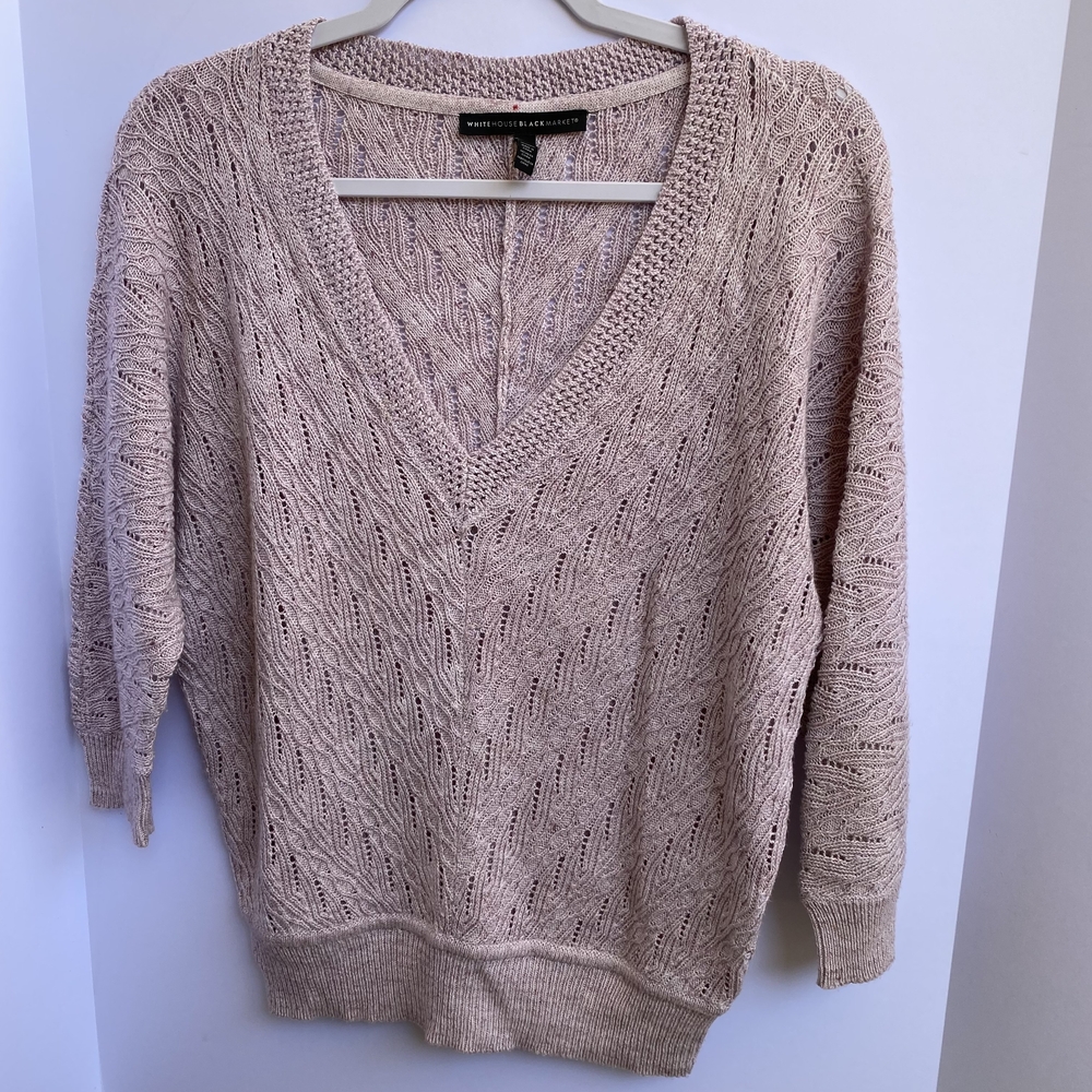 Women's V-Neck Sweater in‎ Pink